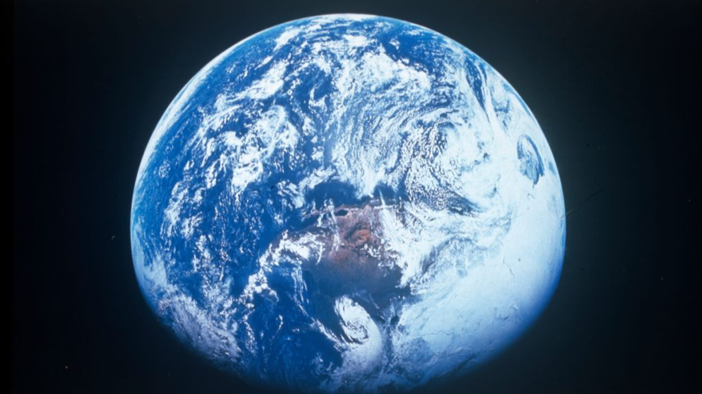 Un océan colossal découvert sous la croûte terrestre 