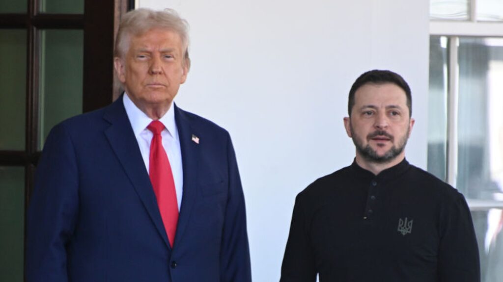 Réaction d’un reporter après la réponse cinglante de Zelenskyy sur sa tenue