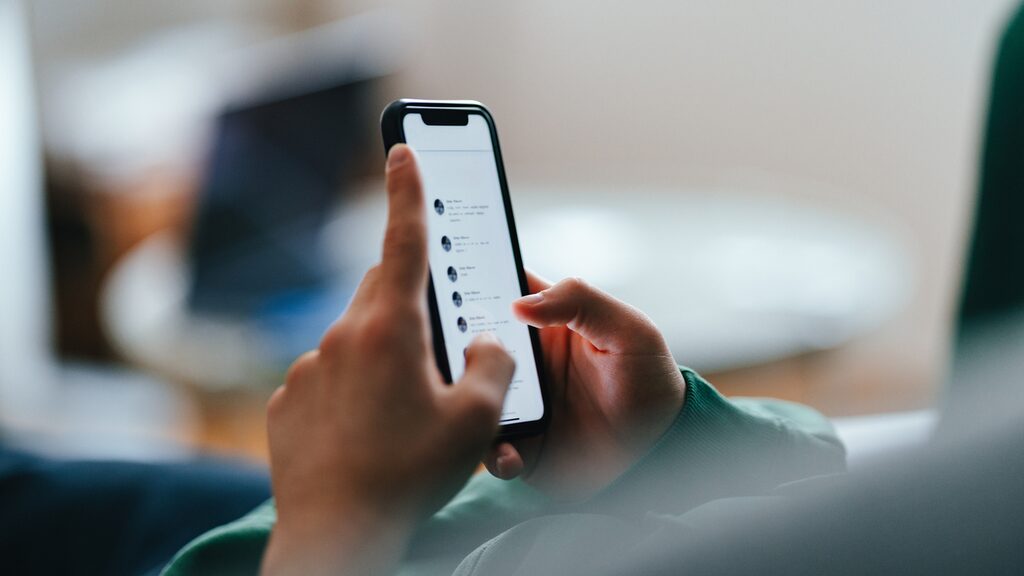 Textos alarmants : Codes secrets à surveiller pour la sécurité de vos enfants