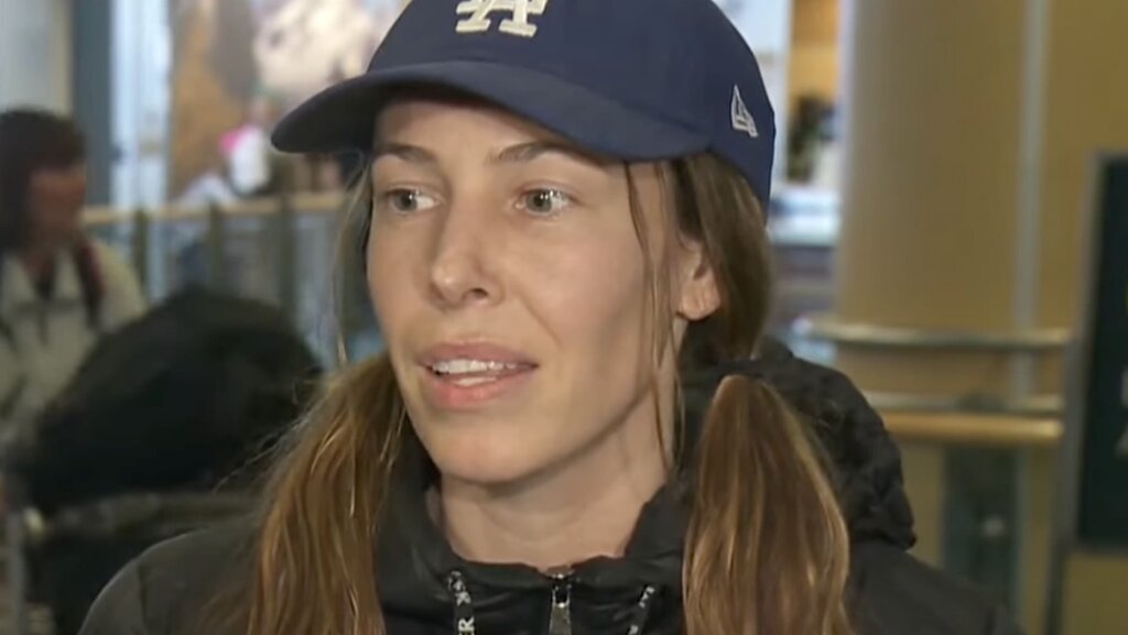 Conditions inhumaines : une star d’American Pie témoigne de son expérience en détention ICE Conditions inhumaines : une star d’American Pie témoigne de son expérience en détention ICE