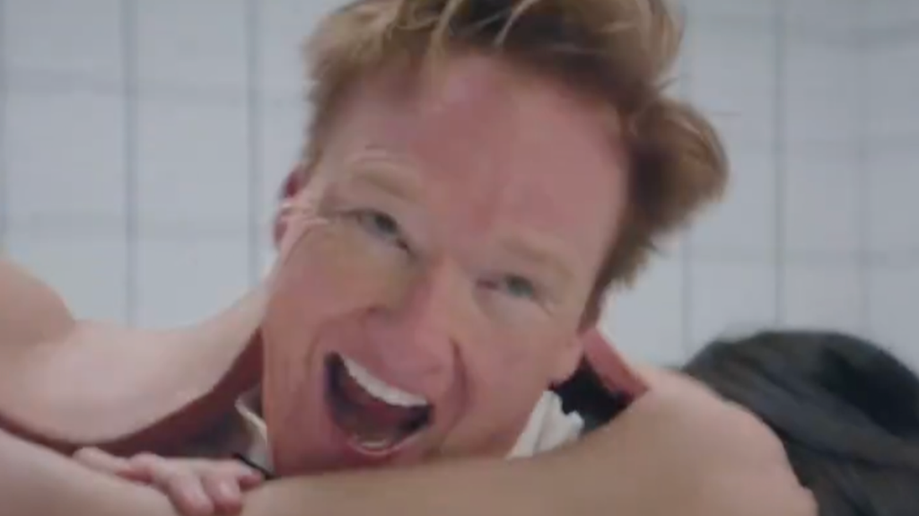 Conan O’Brien choque avec son sketch d’ouverture controversé aux Oscars Conan O’Brien choque avec son sketch d’ouverture controversé aux Oscars