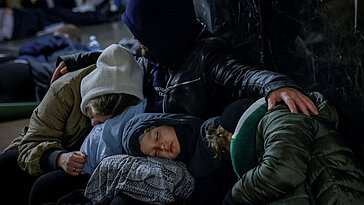 En Ukraine, la privation de sommeil : les défis de la guerre contre la Russie
