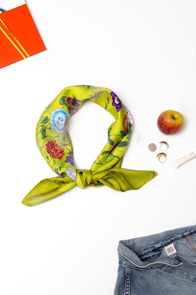 Le foulard Flora de Gucci Le foulard Flora de Gucci