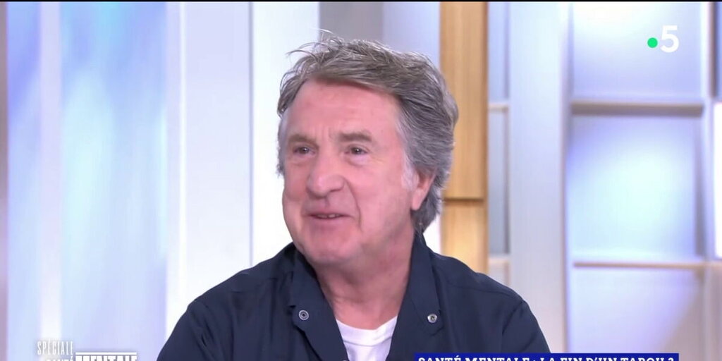 Les grands mensonges d’enfance de François Cluzet : « Mon frère et moi, on était mythos » : Ses révélations sans détour Les grands mensonges d’enfance de François Cluzet : « Mon frère et moi, on était mythos » : Ses révélations sans détour