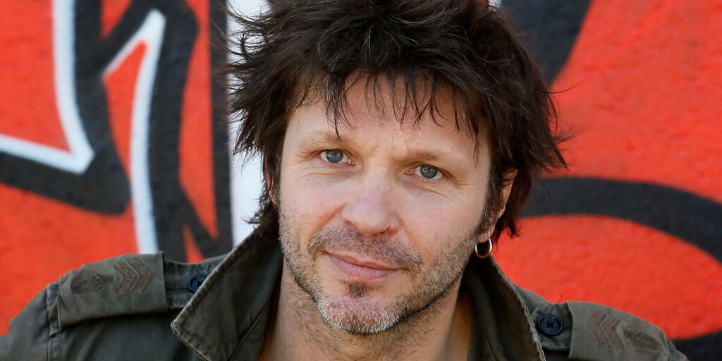 Bertrand Cantat : demande surprenante avant sa libération, révélations étonnantes sur le chanteur