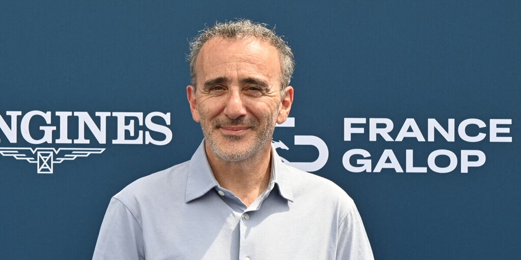 À 61 ans, Elie Semoun bientôt papa se confie sur son « heureux accident »