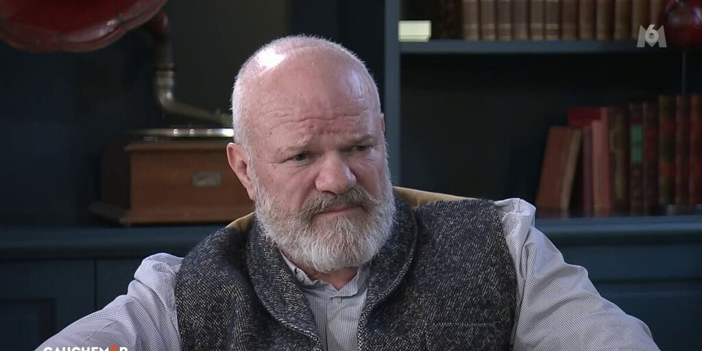 Philippe Etchebest touché par le récit émouvant d’Alexandre sur le harcèlement dans Cauchemar en cuisine Philippe Etchebest touché par le récit émouvant d’Alexandre sur le harcèlement dans Cauchemar en cuisine