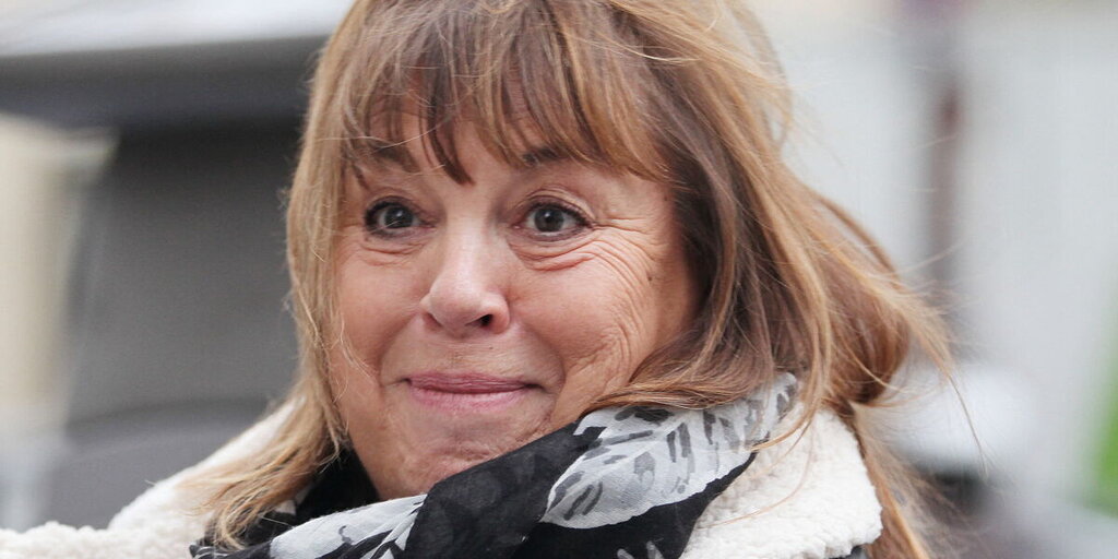 Michèle Bernier partage des révélations poignantes sur sa dépression après un long déni Michèle Bernier partage des révélations poignantes sur sa dépression après un long déni