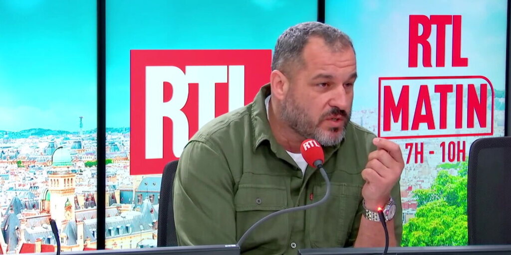 Sébastien Boueilh raconte : « Cinq minutes avant de me ramener, il me violait », victime d’abus Sébastien Boueilh raconte : « Cinq minutes avant de me ramener, il me violait », victime d’abus