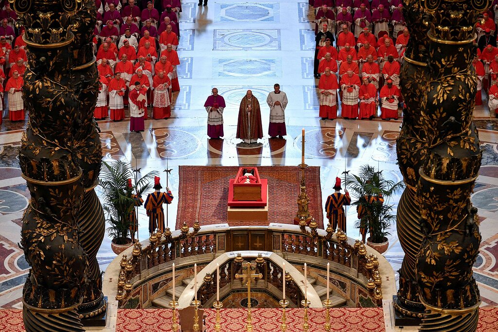 Sa sœur Maria Elena sera-t-elle présente ? Sa sœur Maria Elena sera-t-elle présente ?