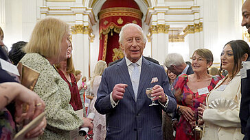 Le soutien de King Charles aux patients atteints de cancer : un message d’encouragement