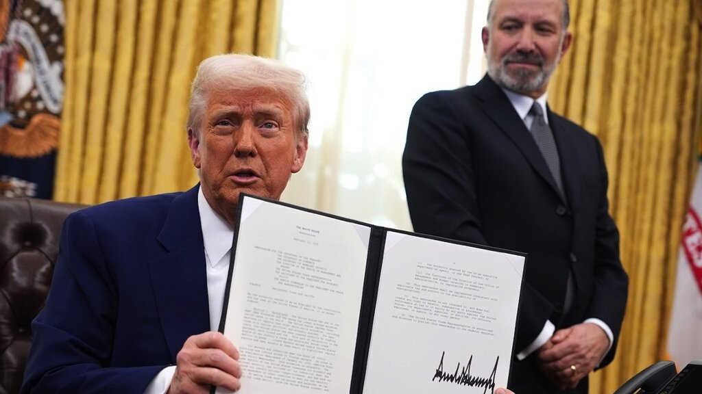 Les coûts d’Apple en Chine doublés par Trump : Une récession américaine en vue ? Les coûts d’Apple en Chine doublés par Trump : Une récession américaine en vue ?