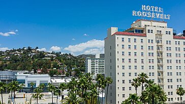 Nous avons passé un long week-end dans un hôtel historique à Hollywood, notre nuit à 350 $ semblait une bonne affaire