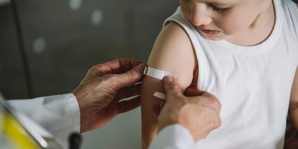 Ayant grandi avec des idées anti-vaccins, j’ai vacciné mes enfants et souhaite que d’autres parents sachent qu’il est normal de changer d’avis
