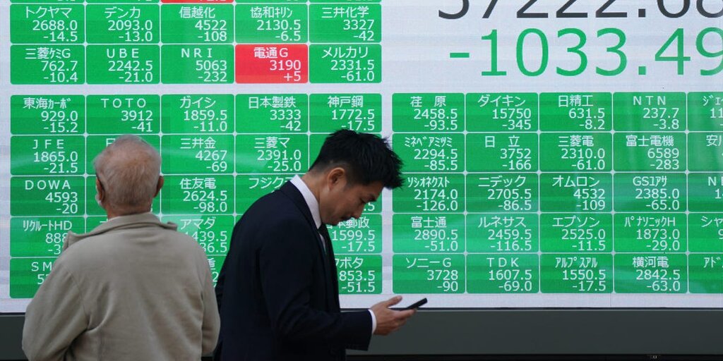 Les marchés subissent des pressions en début de semaine, les tarifs de Trump inquiètent l’Asie et les contrats à terme américains Les marchés subissent des pressions en début de semaine, les tarifs de Trump inquiètent l’Asie et les contrats à terme américains