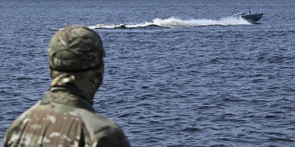 La flotte russe de la mer Noire peine à se défendre contre les redoutables drones marins ukrainiens La flotte russe de la mer Noire peine à se défendre contre les redoutables drones marins ukrainiens