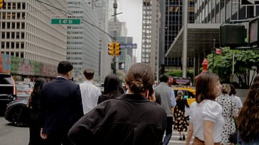 Comment les jeunes banquiers peuvent-ils gérer le ralentissement de l’activité à Wall Street