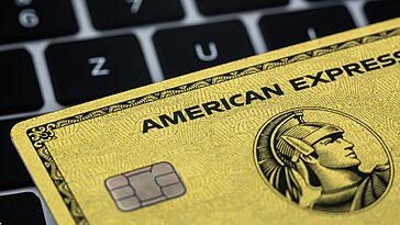 Les détenteurs de cartes Amex de la génération Z et des milléniaux défient les tendances, dit le PDG