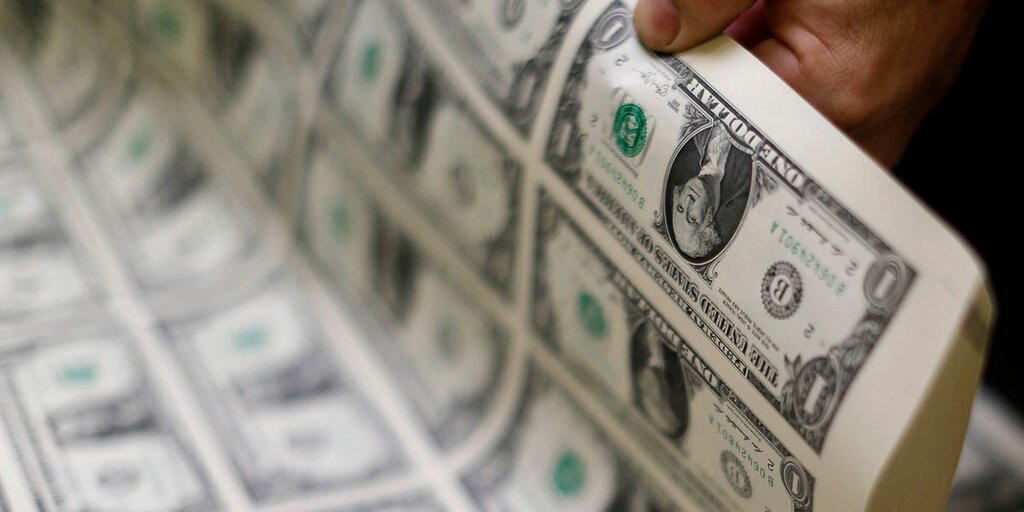 Un dollar faible pourrait affecter vos projets d’été
