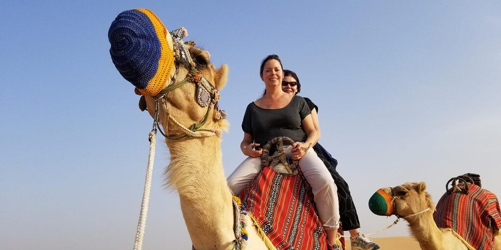 Pour mes 50 ans, j’ai fêté au Moyen-Orient avec ma sœur, sans enfants, c’était parfait pour moi Pour mes 50 ans, j’ai fêté au Moyen-Orient avec ma sœur, sans enfants, c’était parfait pour moi