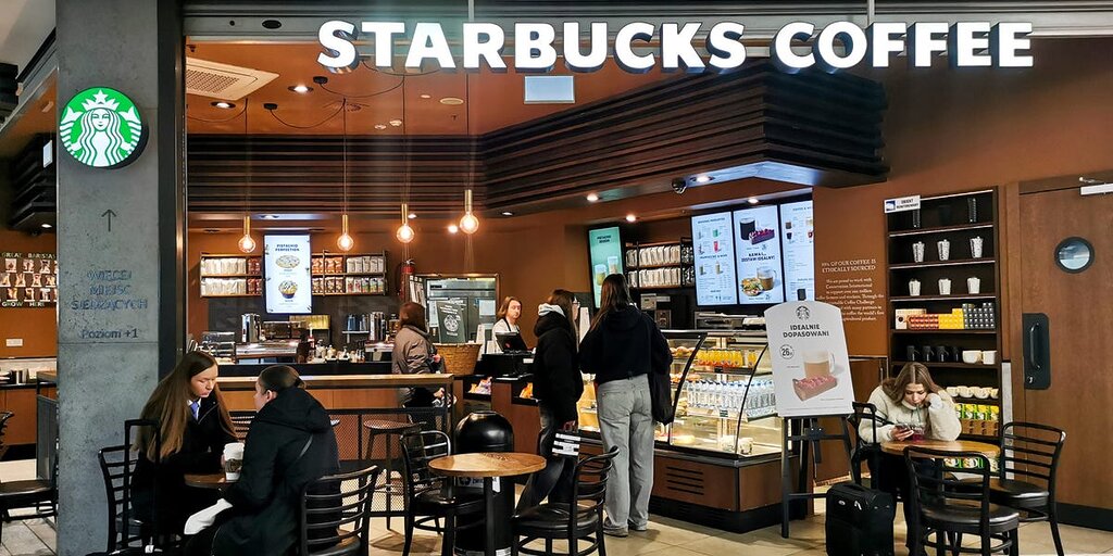Starbucks crée une ambiance européenne avec son nouveau menu d’aperitivo Starbucks crée une ambiance européenne avec son nouveau menu d’aperitivo
