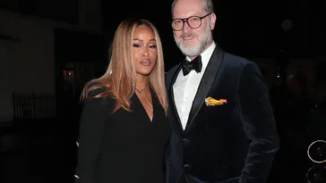 Quel est l’écart d’âge entre la rappeuse Eve et son mari Maximillion Cooper ?
