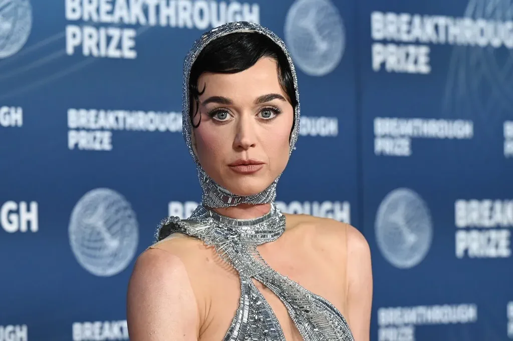 Katy Perry en conflit avec le Vatican : la chanteuse dévoile son combat juridique