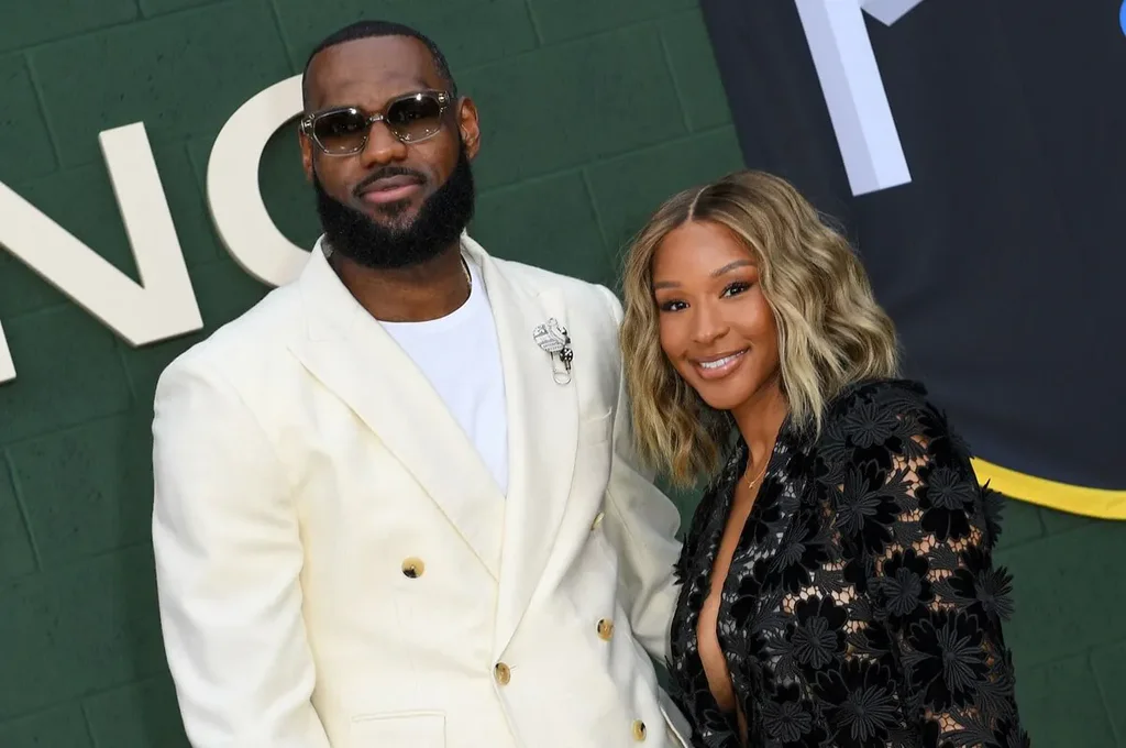 Quel est l’écart d’âge entre LeBron James et sa femme Savannah James ?