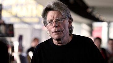 Stephen King a suscité la controverse en critiquant sévèrement l’adaptation ennuyeuse de son livre