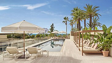 Depuis l’hôtel Fairmont Monte Carlo, profitez d’une vue dégagée sur le Grand Prix