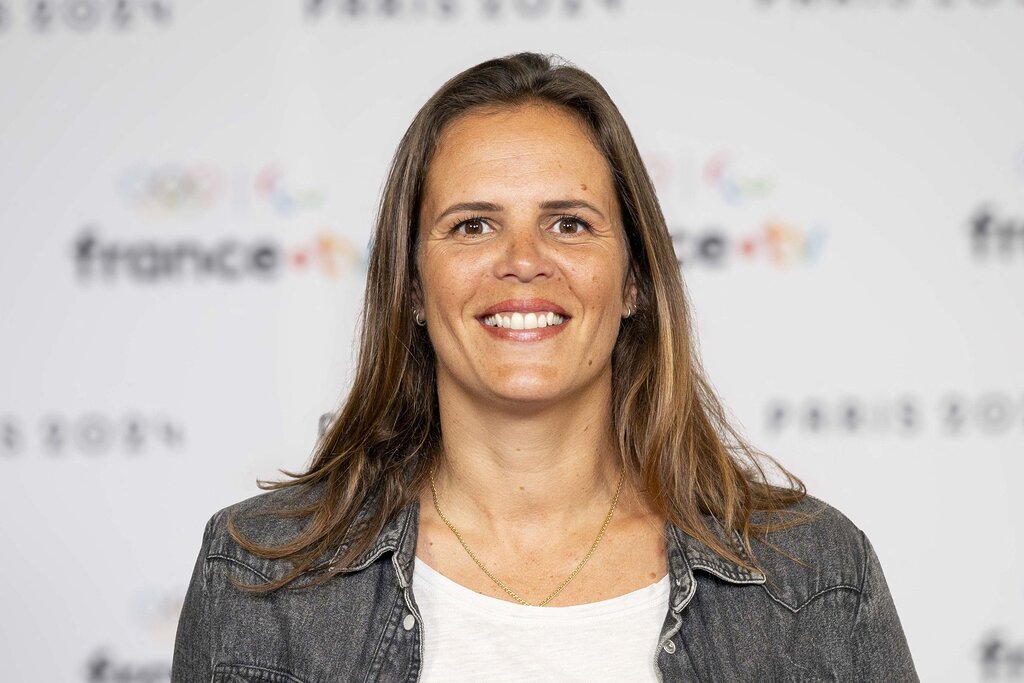 Laure Manaudou dévoile le visage de sa fille Manon, 15 ans, aux magnifiques yeux bleus Laure Manaudou dévoile le visage de sa fille Manon, 15 ans, aux magnifiques yeux bleus