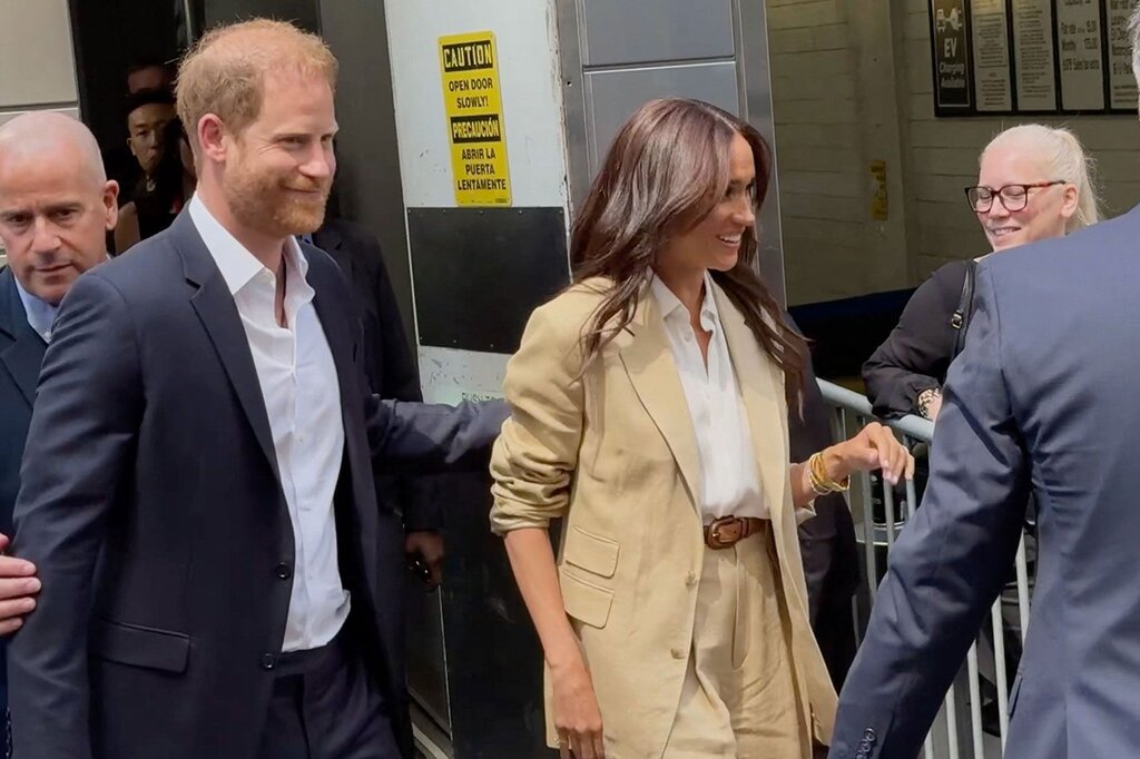 Meghan Markle dévoile leur vie privée à New York avec Harry, livrant des confidences touchantes Meghan Markle dévoile leur vie privée à New York avec Harry, livrant des confidences touchantes