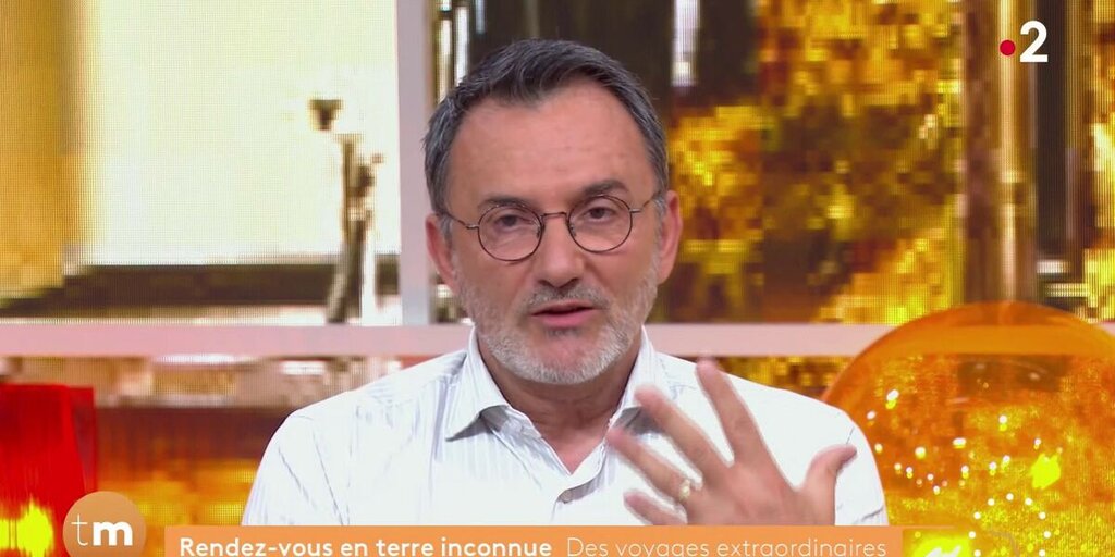 Frédéric Lopez : son regret avant Rendez-vous en terre inconnue avec Bruno Solo Frédéric Lopez : son regret avant Rendez-vous en terre inconnue avec Bruno Solo