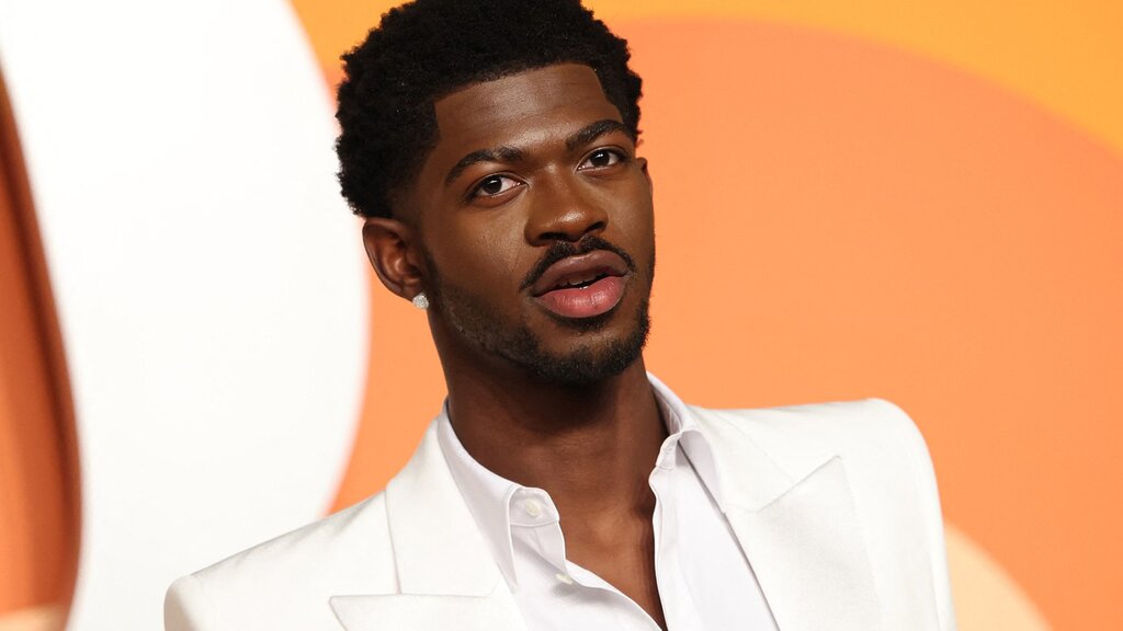 Lil Nas X admis à l’hôpital suite à une paralysie partielle du visage