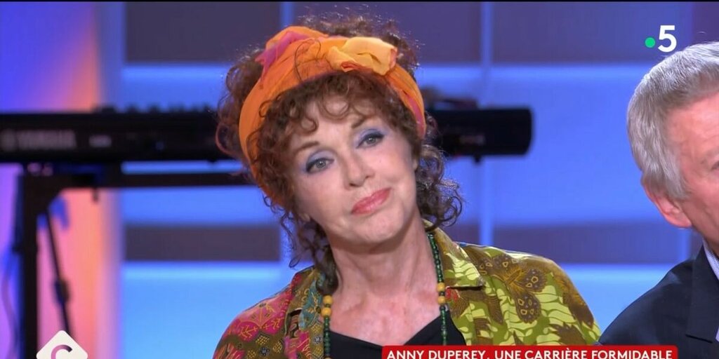 Anny Duperey d’Une famille formidable partage librement ses choix artistiques Anny Duperey d’Une famille formidable partage librement ses choix artistiques