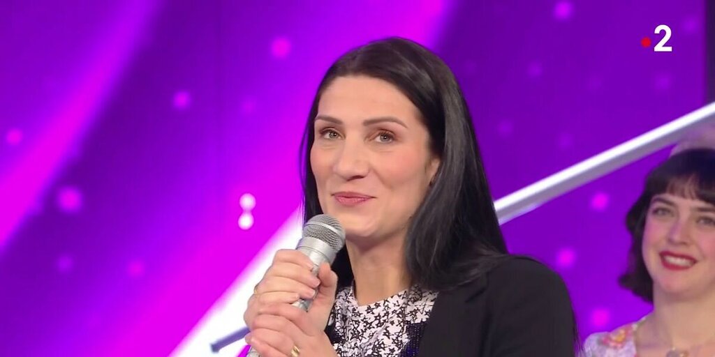 Natacha, stressée sur le plateau de N’oubliez pas les paroles, partage son ressenti avec Nagui