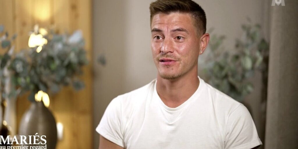 Guillaume de « Mariés au premier regard » insatisfait des images montrées après sa rupture avec Sophie Guillaume de « Mariés au premier regard » insatisfait des images montrées après sa rupture avec Sophie