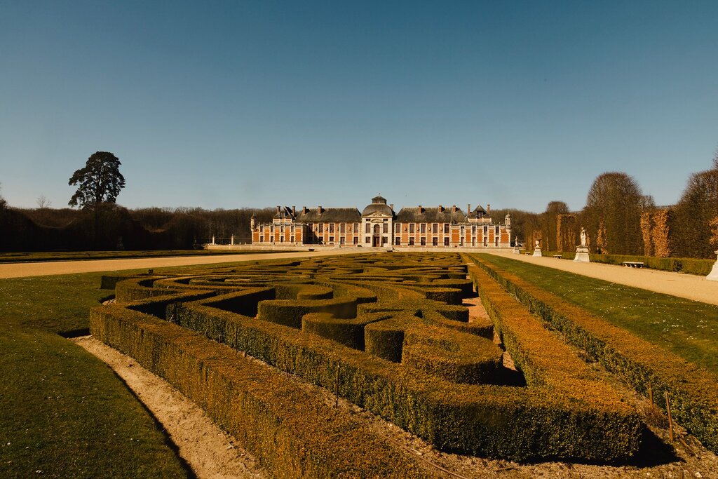 Le vaste projet de rénovation du Versailles normand est en cours