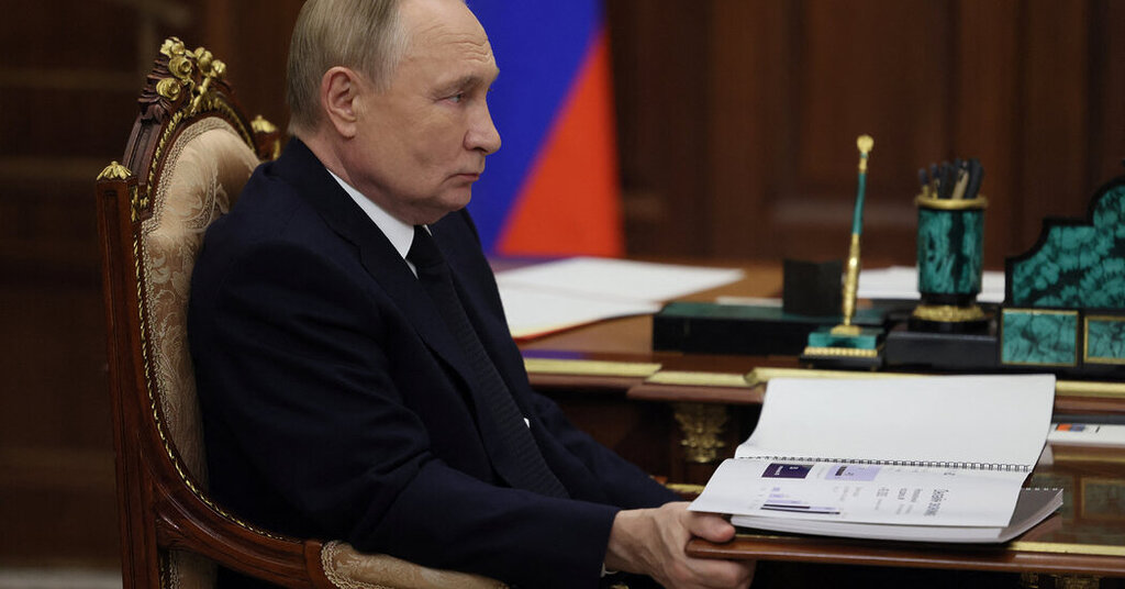 Le Kremlin reste silencieux sur une possible rencontre entre Poutine et Zelensky