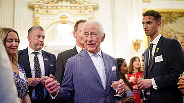 Charles III partage son expérience intimidante et effrayante du cancer dans un discours poignant