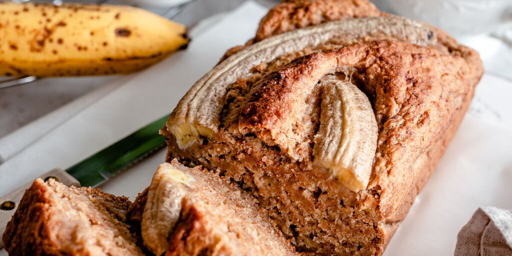 Gâteau léger à la banane et flocons d’avoine sans sucre ajouté Gâteau léger à la banane et flocons d’avoine sans sucre ajouté
