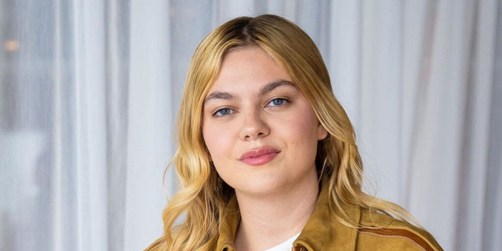 Louane dévoile des surprises en coulisses de l’Eurovision 2025, ambiance entre candidats
