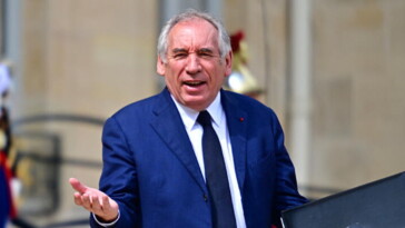 Affaire Bétharram : François Bayrou confronté à un document accablant du collectif de victimes