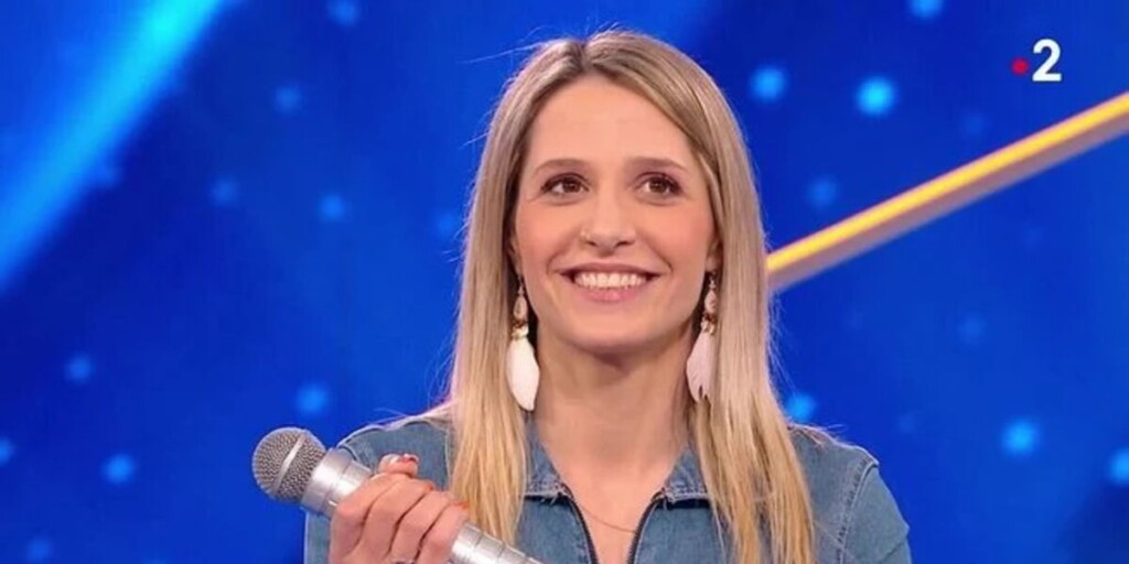 Vidéo YouTube de N’oubliez pas les paroles : Cindy, la maestro, méconnaissable en brune