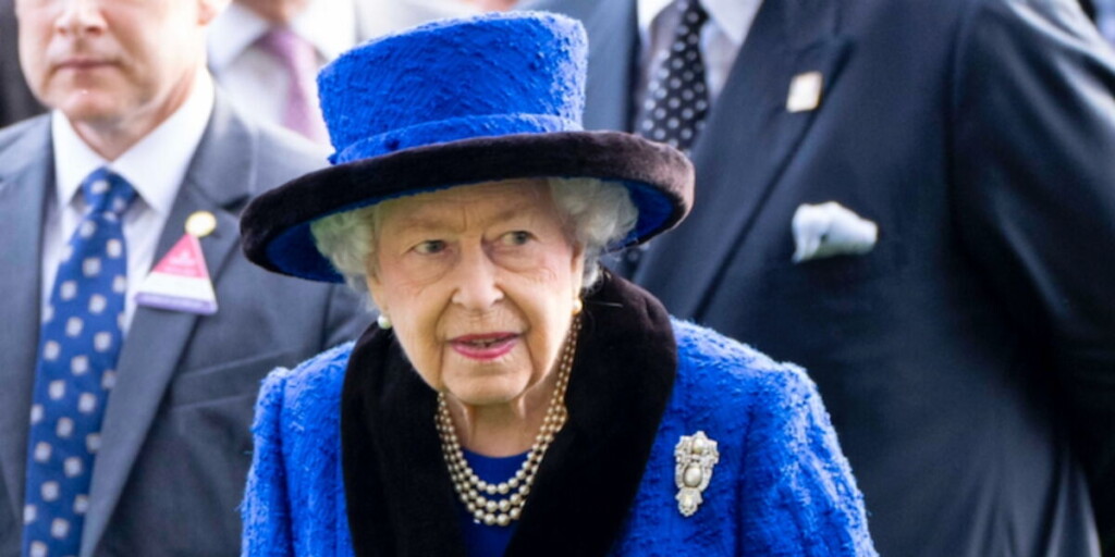 Un témoin clé révèle une remarque cinglante de la reine Elizabeth II au mariage de Meghan et Harry