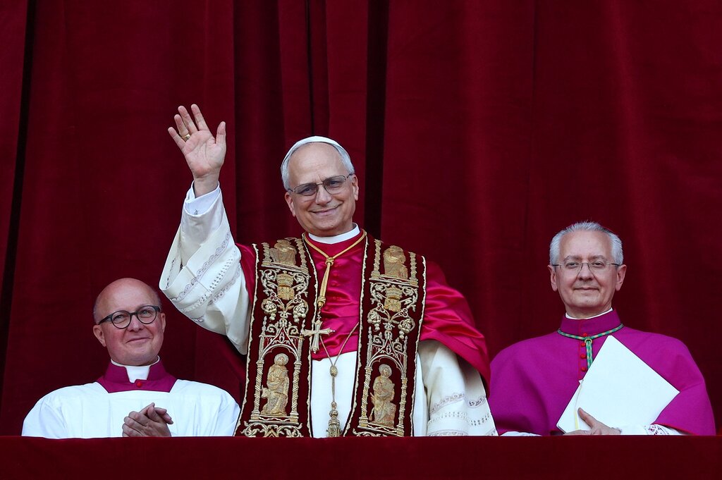 Donald Trump se dit honoré par l’élection d’un cardinal américain Donald Trump se dit honoré par l’élection d’un cardinal américain