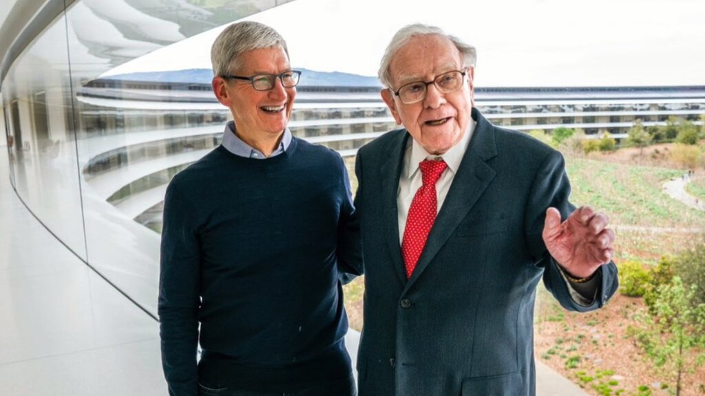 Warren Buffett : ses gains et amitiés grâce à Apple