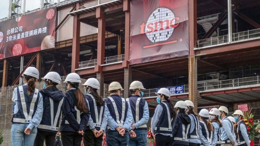 Investissement de 300 milliards de dollars de TSMC aux États-Unis : Tarifs sur les semi-conducteurs à venir