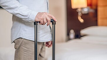Après 500 hôtels, deux signes m’alertent avant de réserver, trois me font fuir
