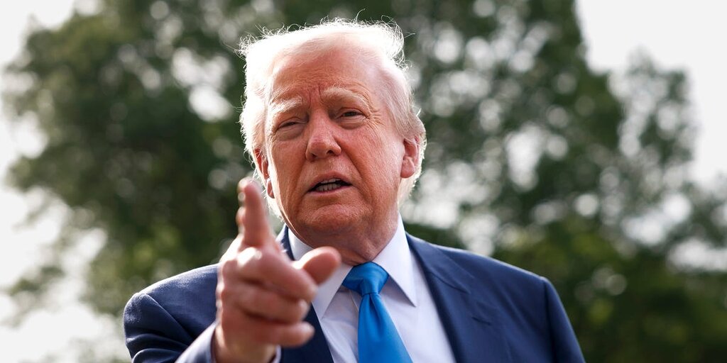 Trump dénonce Amazon sur la transparence des prix, un avertissement pour les détaillants US Trump dénonce Amazon sur la transparence des prix, un avertissement pour les détaillants US